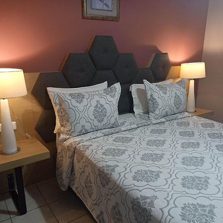 Evangelia Karfas Room photo