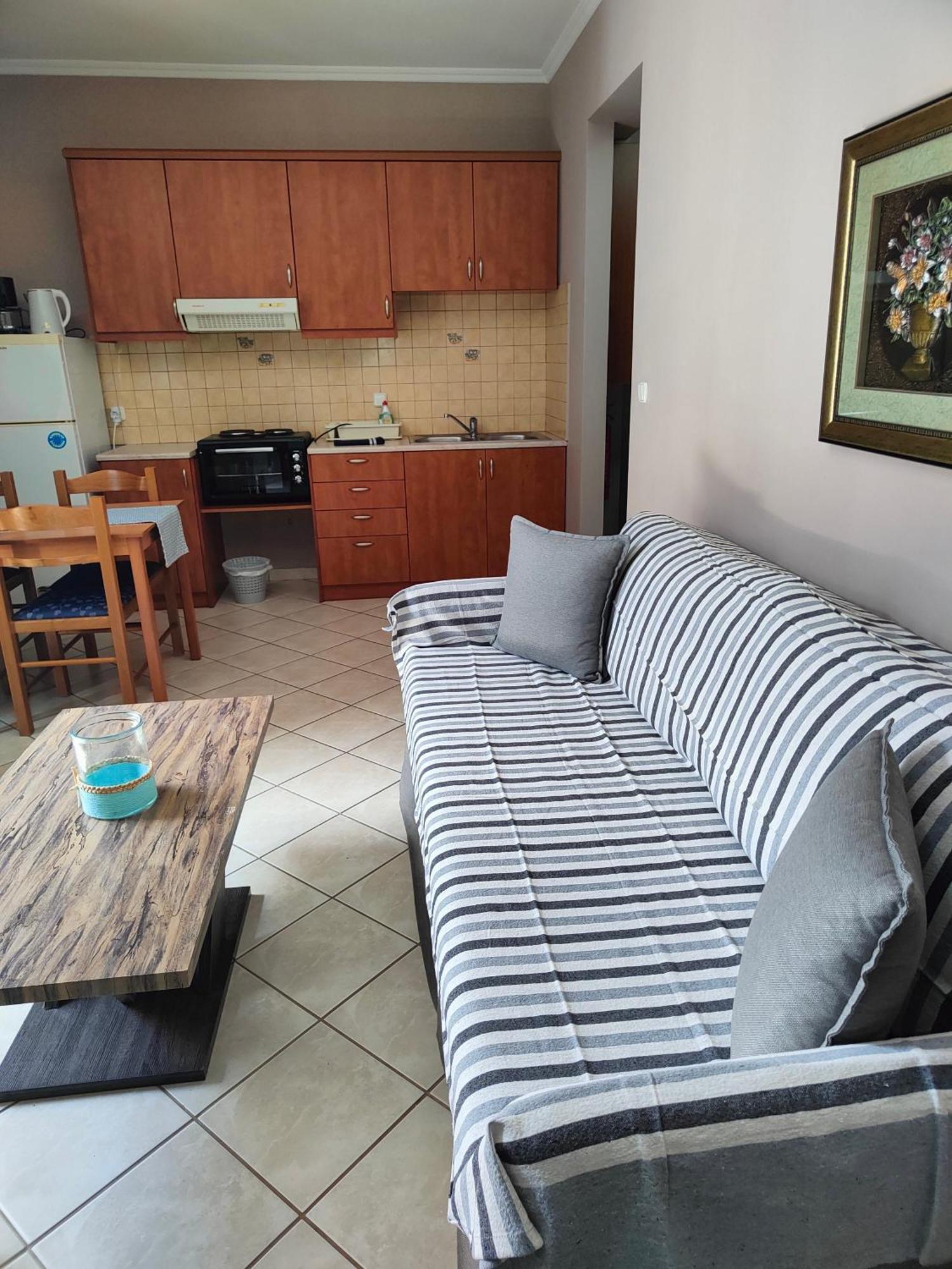 Evangelia Karfas Room photo