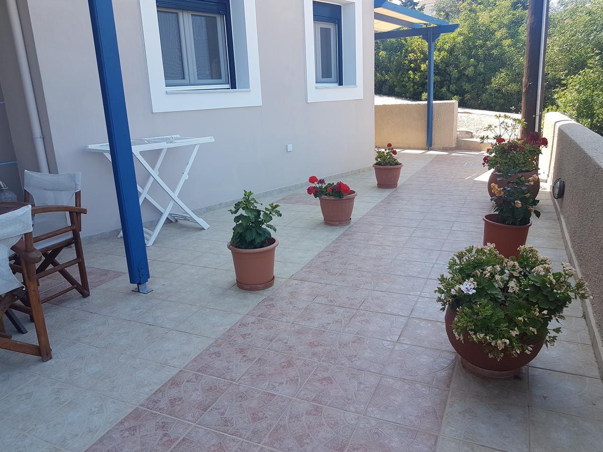 Evangelia Karfas Exterior photo