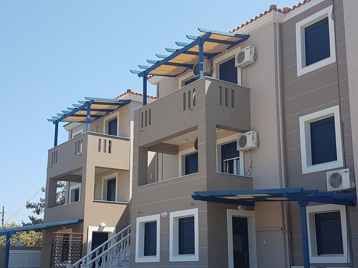 Evangelia Karfas Exterior photo